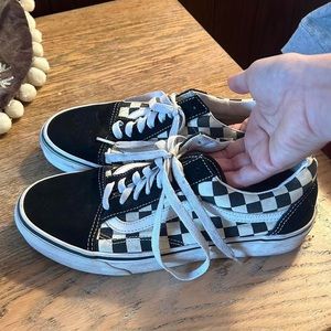 Vans checkered 8.5